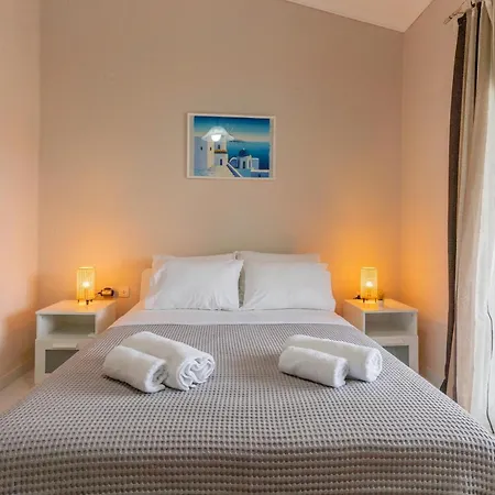 Beachfront Bliss By Halu! Nea Skioni